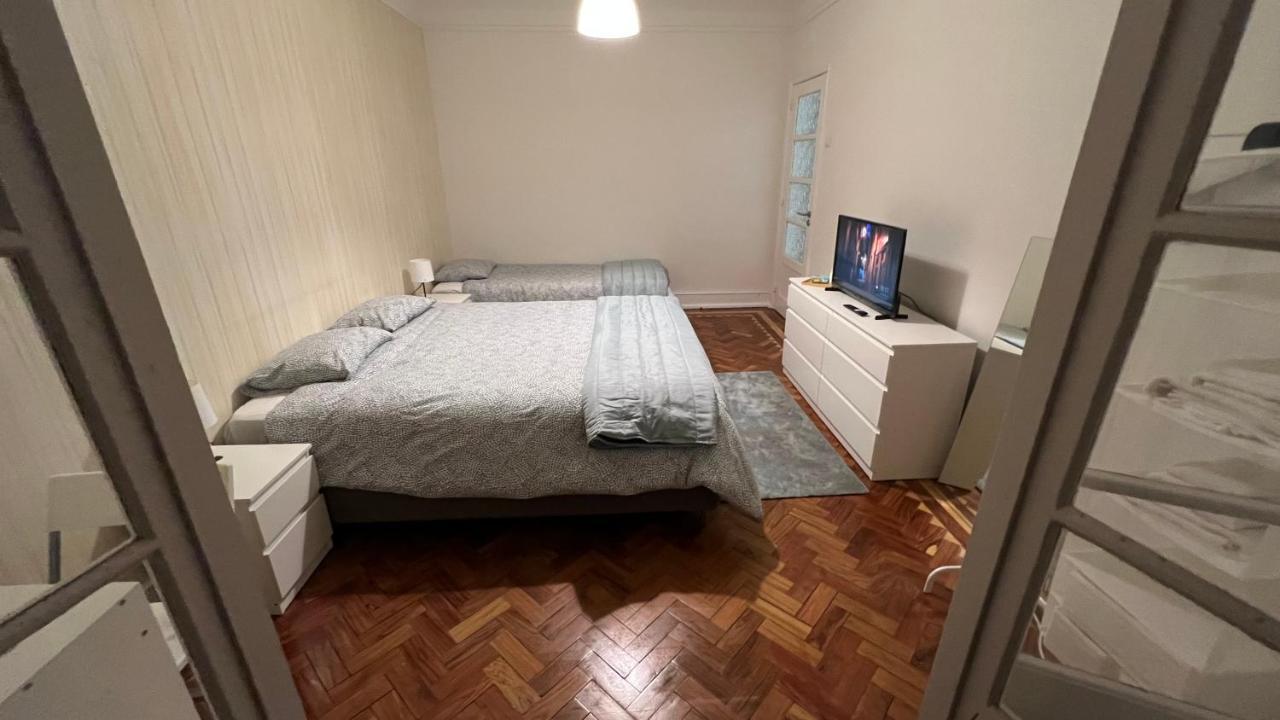 Habitacion Privada Para 3 Grande Con Balcon Lisboa Eksteriør billede